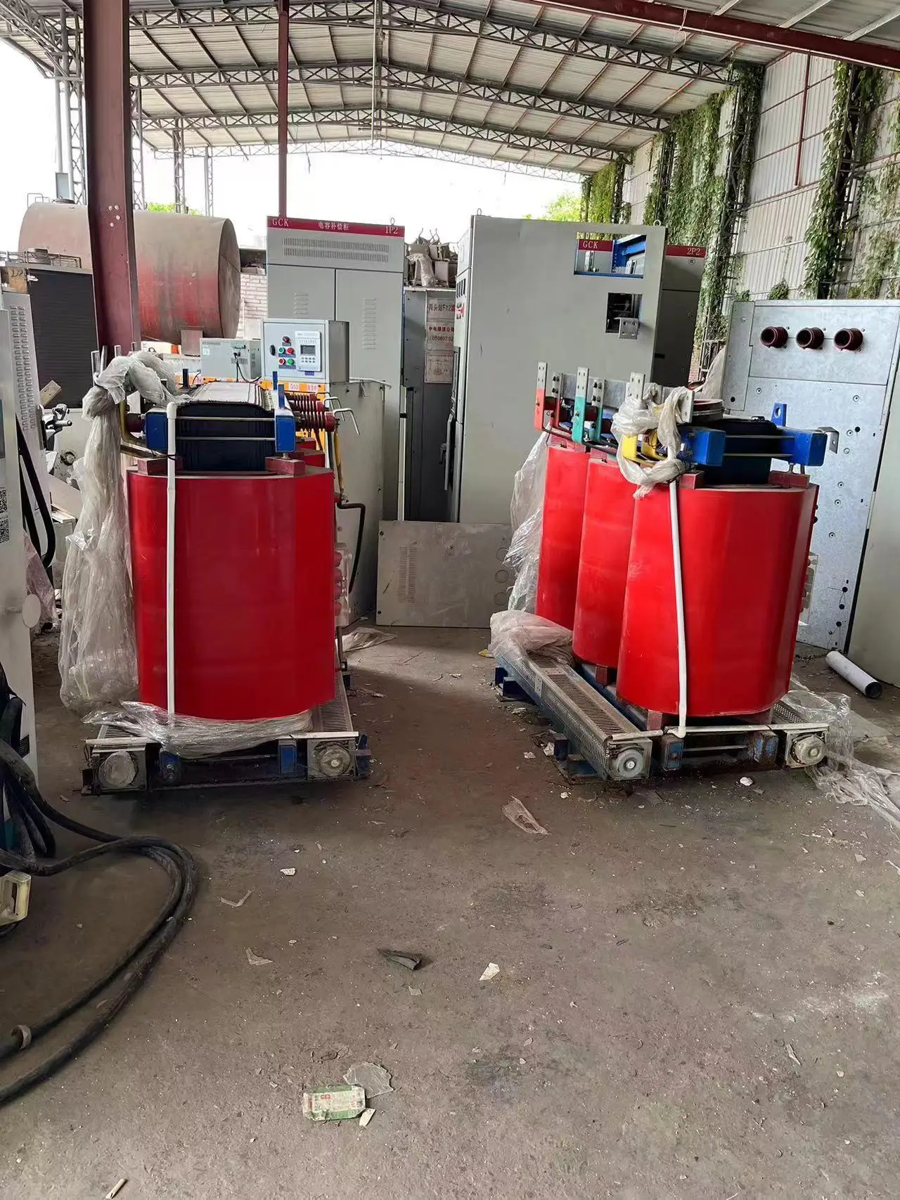 廣州二手變壓器回收選深圳市鑫進(jìn)發(fā)再生資源回收有限公司，專(zhuān)業(yè)回收舊/廢舊變壓器，服務(wù)高效價(jià)格透明